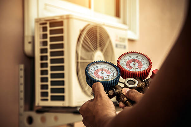 Professional Hvac technician working in Park City, UT